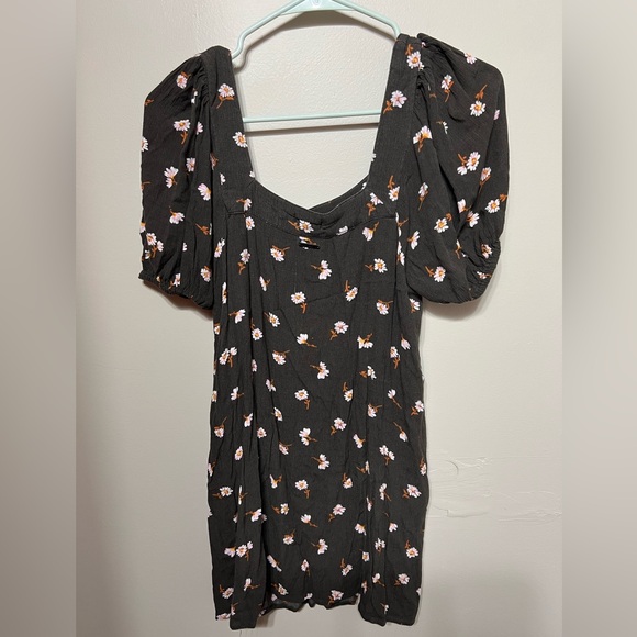 Billabong Puff-sleeved sundress - Picture 2 of 3